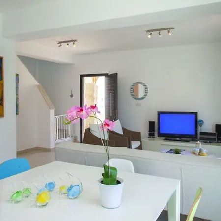 Villa Renting This Villa Minutes From Kalamies Beach Protaras Villa 44 *